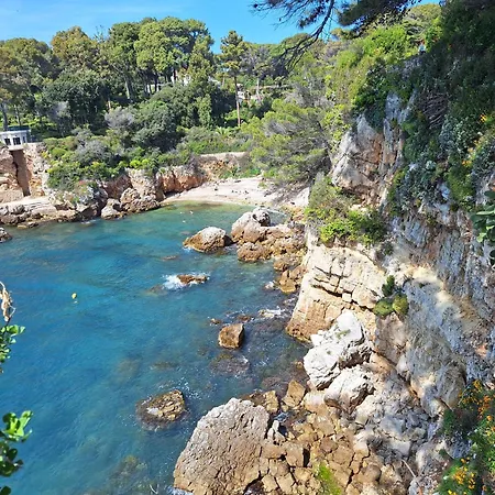 Au Coeur Du Cap D'antibes Pour 2 Personnes 公寓
