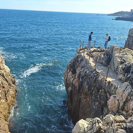 Au Coeur Du Cap D'antibes Pour 2 Personnes * 昂蒂布
