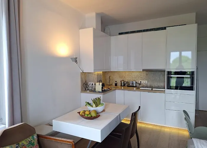 Au Coeur Du Cap D'antibes Pour 2 Personnes 公寓 *