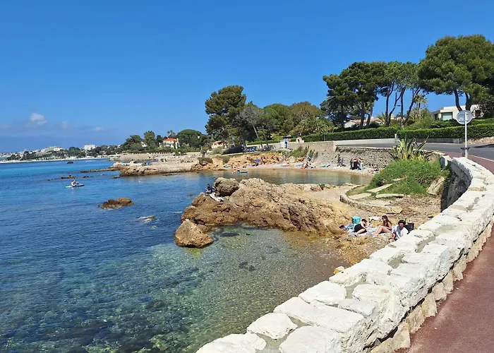 Au Coeur Du Cap D'antibes Pour 2 Personnes 公寓 *