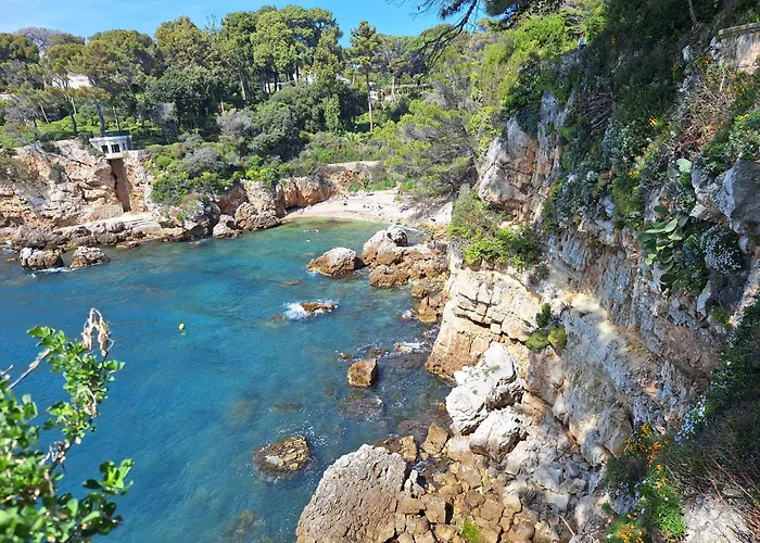 Au Coeur Du Cap D'antibes Pour 2 Personnes 公寓